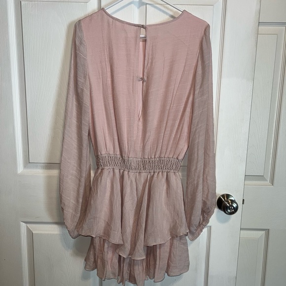 NWT Long-sleeve Pink Romper - Picture 8 of 8